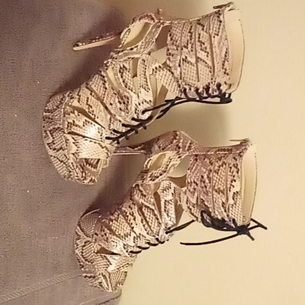 High heel